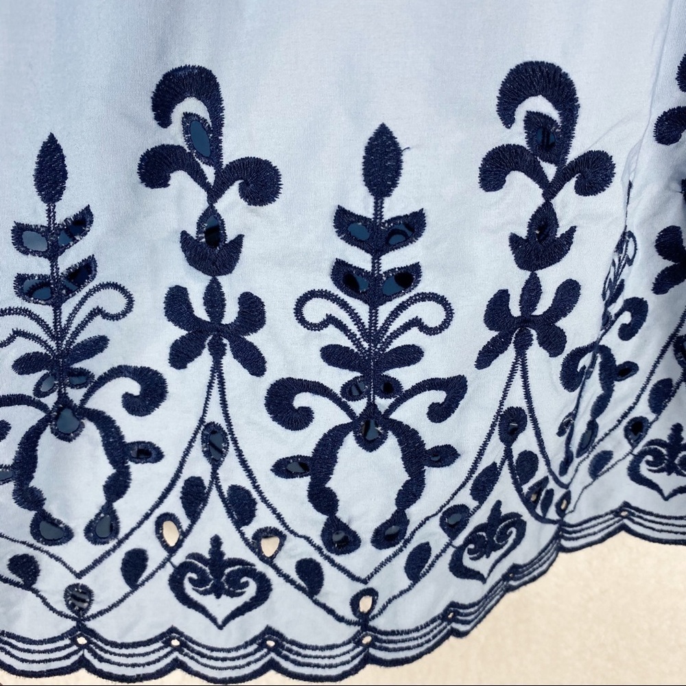 Time & Tru Chambray Embroidered Tie Sleeve Top L - Picture 6 of 9